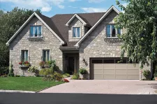 Cambridge CL, 16' x 7', Claystone door and overlays, Clear Panoramic windows